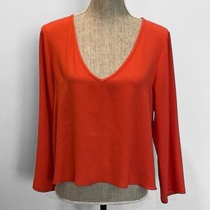 Aritzia Orange V-Neck Long Sleeve Top Size Medium